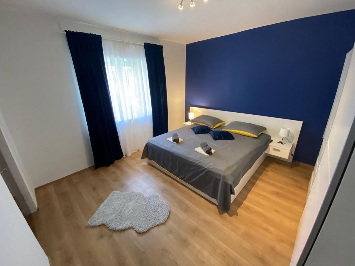 Apartment Dora 자다르 외부 사진