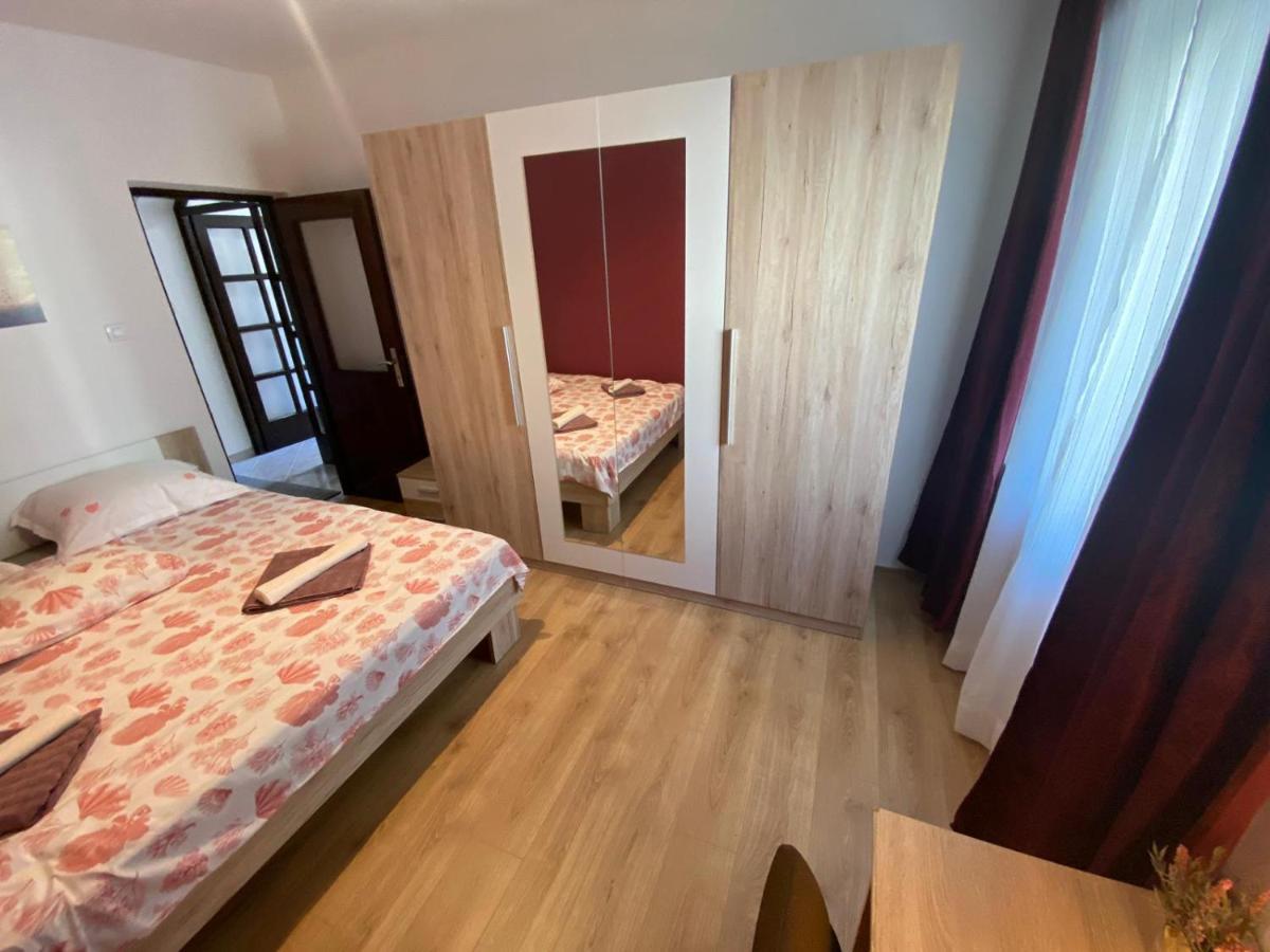 Apartment Dora 자다르 외부 사진